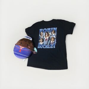 Robin Buckley Shirt Medium Black Stranger Things & Scoops Ahoy 10” Squishmallow